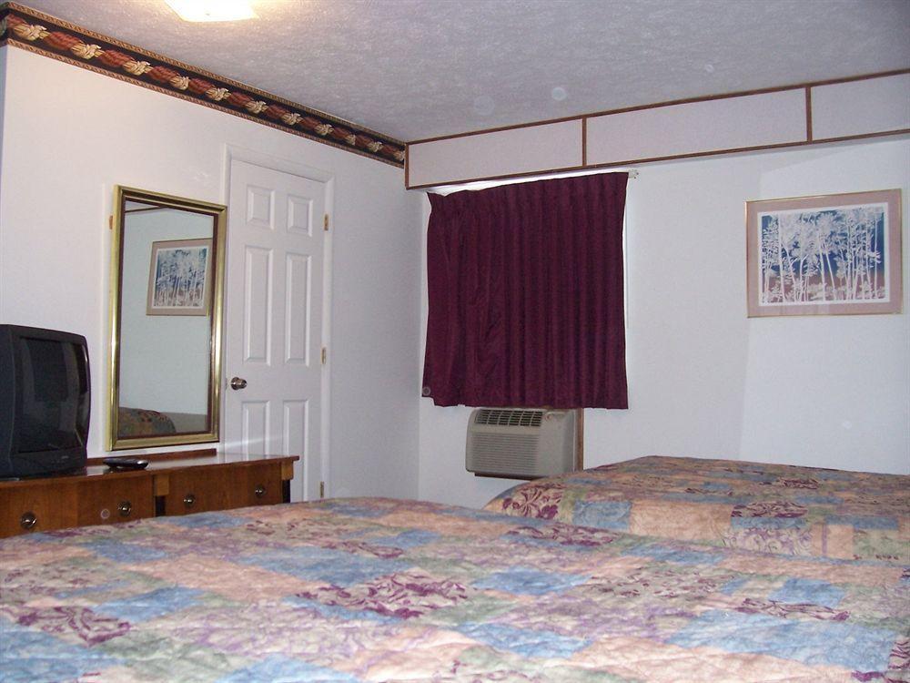 North Country American Inn Kalkaska Exteriér fotografie
